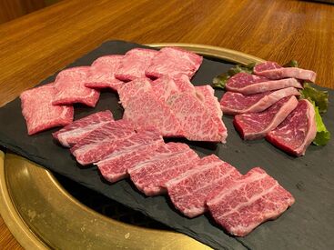 こんな絶品焼肉がたっぷり(^^)/
まかないでも同じ物が食べれるかも♪