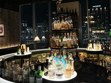 The station bar mixology (ザ ステーションバー ミクソロジー) 学校の帰り道、本業が終わった後…
夜のバイトなら掛け持ちしやすい◎
正社員登用のチャンスもあり♪