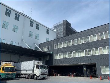 業界大手で働きませんか?
安心・安定の環境です◎
少しでも気になる方はお気軽に…♪