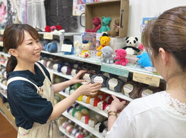 手芸の丸十 川崎小田栄店 子育てと両立しながら活躍している主婦さん多数！
髪型・ネイルも自由だから、あなたらしい恰好で働ける◎