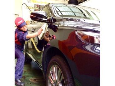 フリーターさん活躍中
資格試験やプライベートの用事もお気軽に相談ください♪
シフト自己申告で予定が調整しやすいとの声多数◎