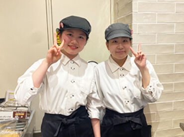《大阪ゴチ食堂とは…》
たこ焼き・お好み焼きなど、
関西のお馴染みのメニューが楽しめるお店です!