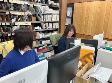 株式会社永大部品 ＼現在、女性2名が活躍中！／
最初は、電話応対からスタートして、
徐々にできることを増やしていってくださいね♪
