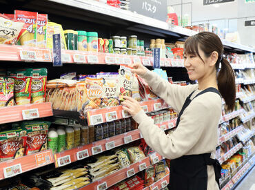 未経験、ブランク明けの方もご安心ください！
社員が丁寧にお仕事をお教えします♪
NEW OPENのお店を一緒に盛り上げませんか？