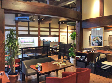 レトロモダン×オシャレな古民家Cafe★*。
和風の落ち着いた雰囲気のお店です◎
カフェバイトが初めての方も歓迎!