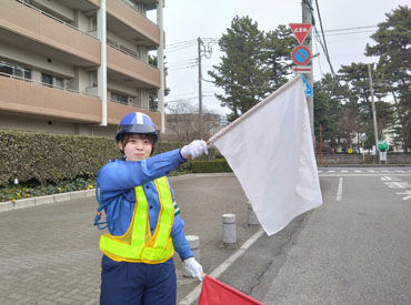 ▼無料で資格取得が可能です！
警備検定1・2級、列車見張員など◎
資格があれば手当が支給でもっと稼げるように♪