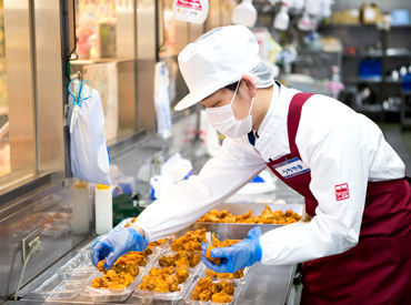 東武ストア 高島平店 未経験・学生・主ふさん大歓迎◎
難しいことはありません♪
困ったときは周りの先輩になんでも聞いてくださいね！