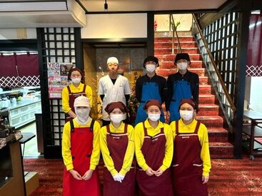 富松うなぎ屋 荒木店 ＼バイトデビュー歓迎／
お仕事は丁寧に教えます！
すでに学生さんも多数活躍中！
勤務開始日の相談・調整もできます◎