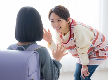 子どもとのふれあいで自分自身も成長!
未経験の方でも安心してご応募ください。
きっと充実した日々を送れますよ♪