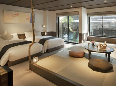 THE JUNEI HOTEL 京都 御所西 スモールラグジュアリーホテルでおもてなしデビュー♪
非日常を彩る大切なスタッフとしてあなたをお迎えします◎