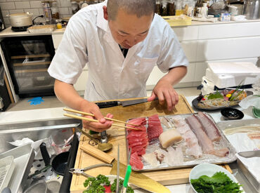 ＜8月中旬オープン予定＞
海鮮が楽しめる飲食店と鮮魚販売店が併設するお店です♪