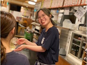 しろくまストア　堺東駅前店【AP_1401_1】 「飲食バイト初めて！」
そんなアナタもご安心を♪
研修でゼロから学べます☆
未経験から始めたスタッフも
たくさんいますよ！