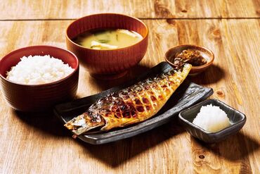 フルタイム勤務の方は即採用します！履歴書不要だから準備いらずです！新大学生OK！