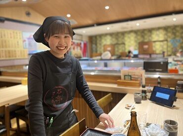 まぐろや石亭 御器所店 お客様はファミリーやシニア層が中心！
バタバタする事無く
1人1人に丁寧な接客ができます！