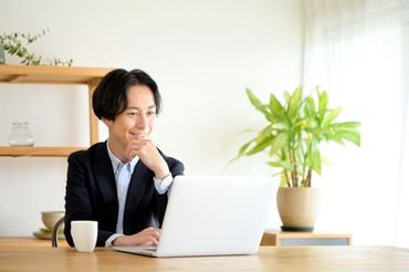 ライクスタッフィング株式会社/hkd0402aa 何かと出費が多い時期…
友達と一緒に応募もOK◎
一緒に始める同期って心強いですよね★