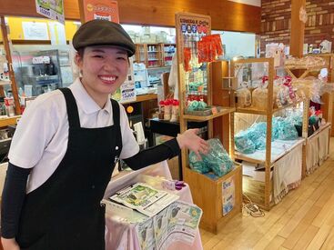 コメダ珈琲店　熊谷店 お客様とスタッフの笑顔で溢れるCAFE*´∀`p温かい雰囲気なので、バイトデビューの方にもオススメ♪週2日～始めてみて下さい◎