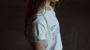 ファッション人材リンク株式会社【FJL】 ﾟ*｡☆ NEWスタッフ募集 ☆。*ﾟ
アパレルデビューや未経験大歓迎！
ネイル＆髪色も楽しめます◎
20代～40代女性STAFF活躍中♪
