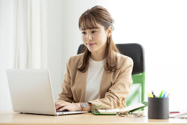 株式会社でですけ 経理経験者の募集です！
高時給1600円～！