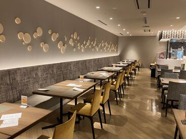 11時までのシフトで募集♪Wワークも歓迎します！
館内に従業員食堂があり、お仕事後にお得にランチを楽しむこともできます！