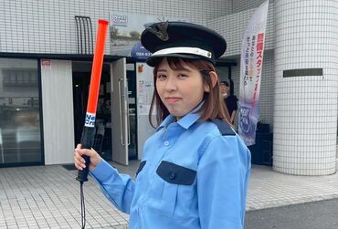 有限会社ネクストクルー　本社・松山営業所 ≪男女スタッフ活躍中！≫
学生、主婦(夫)、中高年、ミドルシニアなど…
幅広い年代のスタッフが在籍しております！