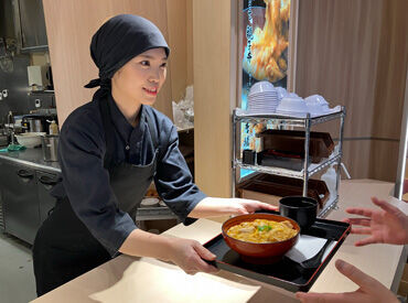 鶏三和　ららぽーと和泉店 ★★未経験歓迎！★★
初めての方も、まずはあいさつができればOK！
お仕事は丁寧に教えてもらえます◎