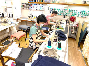 イオンモール広島府中の商業施設内の店舗♪
様々なお店が入っているので、帰りにショッピングも楽しめますよ◎