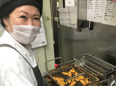 未経験から始めたスタッフ多数◎
「私にできるかな…」
そんな気持ちが分かるから、
丁寧にゆっくりお教えします♪