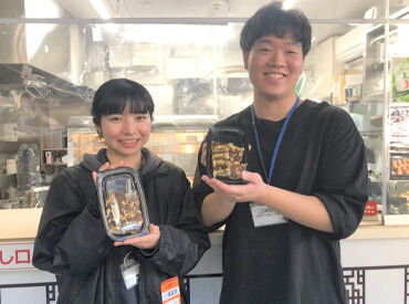 スタッフ同士仲良く和気あいあい♪
野球好き同士で盛り上がれる!
常連さんとの会話も楽しい職場です◎