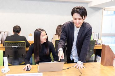 社長との距離がとっても近いです！
みんなで和気あいあいと働いています！