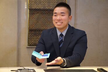 「やってみたいけどハードル高そう…」
⇒じつは、未経験からスタートする方も多いんです！
マニュアルも完備で安心◎