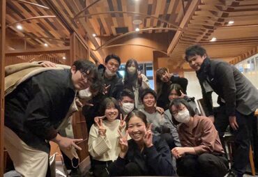 広島駅直結で
通勤が楽ちん♪
学生さんも多く在籍しております。
初めてのバイトはココがオススメ♪
