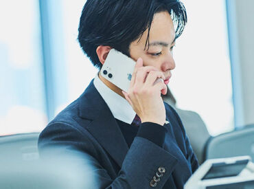 ＜年齢不問＞
定年後のシニアさんやWワークで稼ぎたいフリーターさん、
子育て中～落ち着いた世代の主婦(夫)さんも大歓迎！