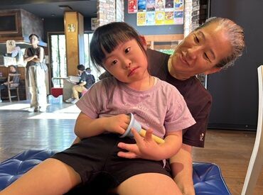 エイブルベランダBe 職場は和気あいあいでのびのびとした雰囲気♪
スタッフは20～70代まで幅広く活躍中！