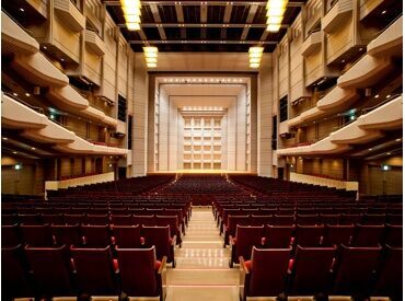 SPS株式会社 【勤務地：Bunkamuraオーチャードホール】 渋谷道玄坂から歩いて7分
"Bunkamuraオーチャードホール"！
音楽や芸術、人と接することが好きな方にピッタリのアルバイト♪