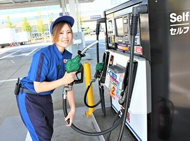 ENEOS 佐野インター西SS [8:00～17:00]の中で1日3h～OK！
短時間で働けるからスキマ時間を有効活用できる◎