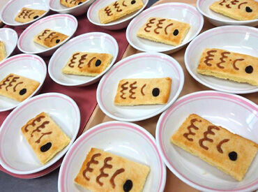 ≪資格・経験不問!≫
栄養士資格を持っている社員がサポート♪
具材の下準備/盛り付け/皿洗いなど
できる所からお願いします。