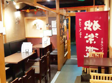 ＼戸塚駅徒歩3分♪／
髪色ネイル自由◎
常連さんとの距離も近く客層Good！