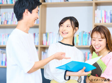子育て支援　和美　東林間教室 ＜女性活躍中＞居心地の良いあったかい雰囲気が自慢！
オフィスカジュアルでOKです！
