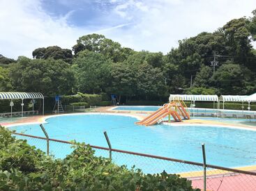 遠鉄アシスト株式会社 ※勤務地：浜松城公園 児童プール 子どもたちが安全に楽しめるよう、見回りをお任せ♪
お仕事は丁寧に教えるので、未経験でも安心です◎