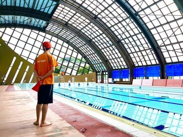 ≪週2日～≫シフト調整OK！
この夏だけの期間限定で♪
気軽に始めてみませんか？
男女ともに活躍中です★