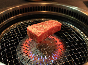 短時間で稼ぎたい方必見‼︎
どんな方でも時給1660円スタート‼︎
