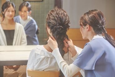 ≪安定して働ける環境≫
正社員登用も年2回実施!
産休・育休制度があるので、ライフスタイルが変わっても長く働けます♪