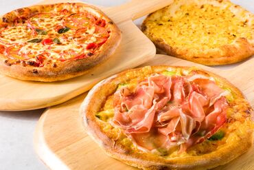 未経験大歓迎！
ピザ好きには嬉しい社割あり♪
デリバリーがなく、店内のお仕事になります！