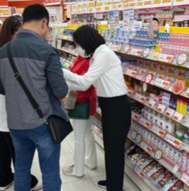 ドラッグ新生堂　沖縄店 充実した研修制度があるため、
接客マナーや品出しのコツ等がイチから学べます！
販売のお仕事が初めての方もご安心ください☆