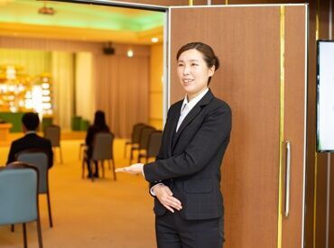 プリエール藤の花 現在のスタッフもみんな未経験からスタートしました♪先輩スタッフが側にいるから、わからないことも聞けるのも安心ポイント！