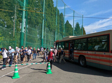 株式会社サニー・ラボ　勤務地：戸塚カントリー倶楽部周辺 ＼ゴルフの知識は一切不要／
学生・フリーター、みなさん大歓迎♪
面接なし☆友達との応募もOKです◎
宿泊勤務は送迎バスあり♪