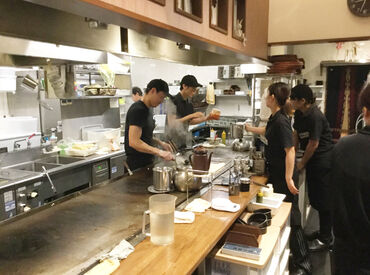 広島お好み焼き 鉄板焼き 大地の母 高井店 超短時間からスキマ時間で無理なく働けます◎
平日or土日のみもOK！お子さんの体調不良など急なお休みにも対応可能です！