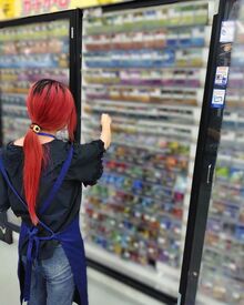 カードボックス　福山店 ≪人柄重視◎≫だから、履歴書も不要★
男女ともに活躍できる職場環境です◎
1人が不安な方は、お友達と一緒に応募も可能♪