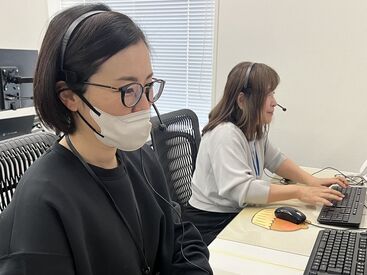 服装や髪型などは自由♪
オシャレを楽しみながら働けます
和気あいあいとした職場で
幅広い年齢層が助け合って活躍中！