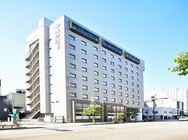 まずは簡単なことから始めて
徐々にできることを増やしましょう♪
先輩スタッフが丁寧にお教えしますので
ご安心くださいね！